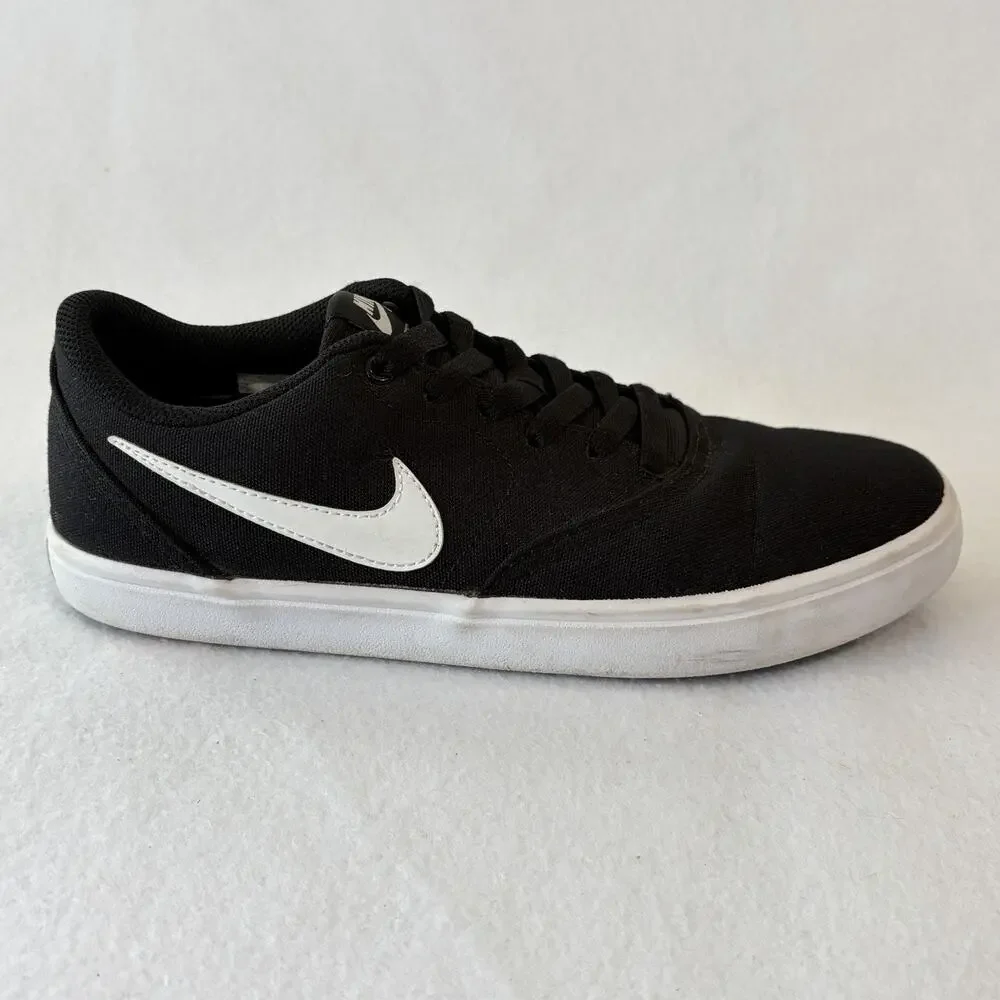 Nike SB Shoes Women’s 9.5 Black White Sneakers Low Top